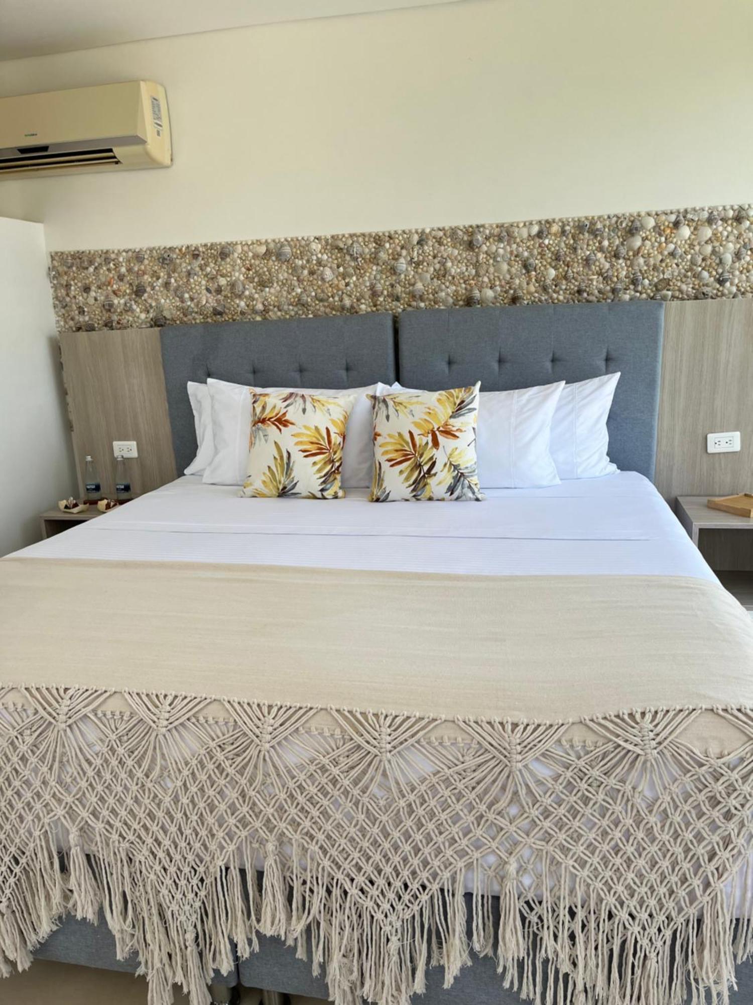 Santo Manglar Cartagena Life Wellness Spa Hotel Exterior photo